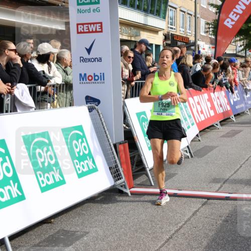 15.09.2024 - PSD Bank Halbmarathon Strokosch-Dieckow http://msf.ph/oto/7092342 15.09.2024 11:37:18 Ziel 730, 755, 924, 925, 938, 1168, 1217, 1359, 1731 meine-sportfotos.de