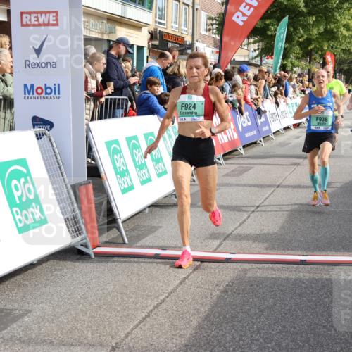 15.09.2024 - PSD Bank Halbmarathon Strokosch-Dieckow http://msf.ph/oto/7092370 15.09.2024 11:37:20 Ziel 730, 755, 924, 925, 938, 1168, 1217, 1359, 1731, 1760 meine-sportfotos.de