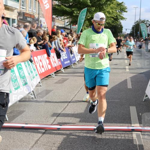 15.09.2024 - PSD Bank Halbmarathon Strokosch-Dieckow http://msf.ph/oto/7092375 15.09.2024 11:43:59 Ziel 750, 1162, 1190, 1272, 1277, 1411, 1457, 1545, 1650, 1721, 1839, 2552 meine-sportfotos.de