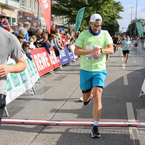 15.09.2024 - PSD Bank Halbmarathon Strokosch-Dieckow http://msf.ph/oto/7092378 15.09.2024 11:43:59 Ziel 750, 1162, 1190, 1272, 1277, 1411, 1457, 1545, 1650, 1721, 1839, 2552 meine-sportfotos.de