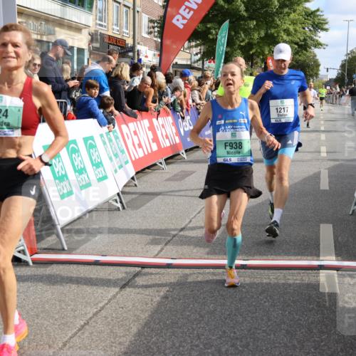 15.09.2024 - PSD Bank Halbmarathon Strokosch-Dieckow http://msf.ph/oto/7092385 15.09.2024 11:37:21 Ziel 730, 755, 924, 925, 938, 1168, 1217, 1359, 1731, 1760 meine-sportfotos.de