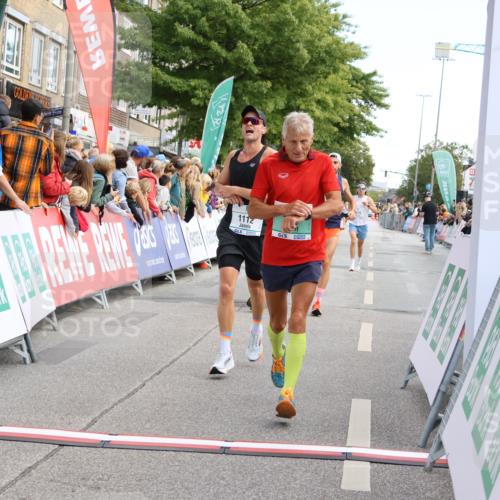 15.09.2024 - PSD Bank Halbmarathon Strokosch-Dieckow http://msf.ph/oto/7092397 15.09.2024 11:29:14 Ziel 443, 707, 708, 733, 736, 1071, 1079, 1095, 1112, 2620 meine-sportfotos.de