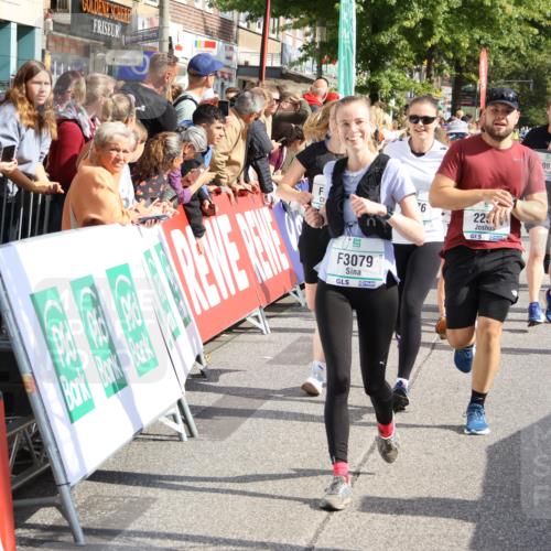 15.09.2024 - PSD Bank Halbmarathon Strokosch-Dieckow http://msf.ph/oto/7092418 15.09.2024 12:15:34 Ziel 1964, 2091, 2097, 2118, 2234, 2258, 2522, 3078, 3079, 3080, 3170, 3353, 3375, 3376, 3548 meine-sportfotos.de