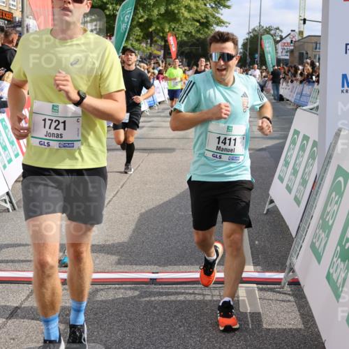 15.09.2024 - PSD Bank Halbmarathon Strokosch-Dieckow http://msf.ph/oto/7092419 15.09.2024 11:44:04 Ziel 717, 1162, 1196, 1246, 1272, 1304, 1398, 1411, 1457, 1650, 1721, 1839, 2552 meine-sportfotos.de