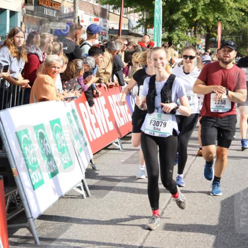 15.09.2024 - PSD Bank Halbmarathon Strokosch-Dieckow http://msf.ph/oto/7092424 15.09.2024 12:15:34 Ziel 1964, 2091, 2097, 2118, 2234, 2258, 2522, 3078, 3079, 3080, 3170, 3353, 3375, 3376, 3548 meine-sportfotos.de
