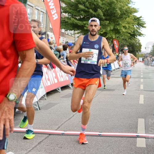 15.09.2024 - PSD Bank Halbmarathon Strokosch-Dieckow http://msf.ph/oto/7092426 15.09.2024 11:29:17 Ziel 443, 707, 708, 733, 736, 1071, 1079, 1095, 1112, 1134, 2620 meine-sportfotos.de