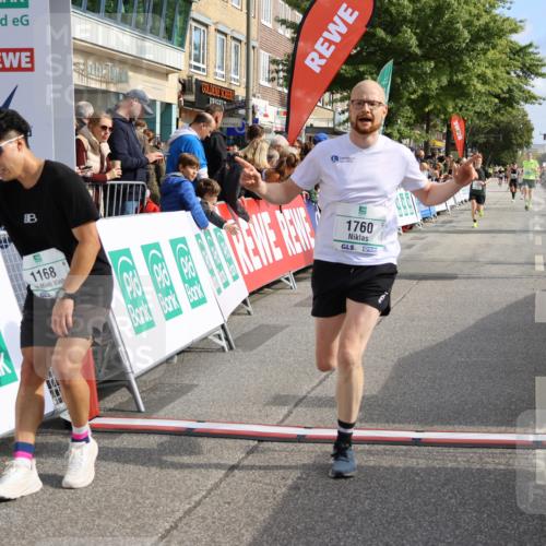 15.09.2024 - PSD Bank Halbmarathon Strokosch-Dieckow http://msf.ph/oto/7092429 15.09.2024 11:37:27 Ziel 730, 755, 924, 925, 938, 1104, 1168, 1217, 1760 meine-sportfotos.de