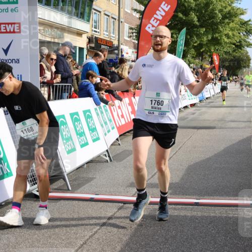 15.09.2024 - PSD Bank Halbmarathon Strokosch-Dieckow http://msf.ph/oto/7092437 15.09.2024 11:37:27 Ziel 730, 755, 924, 925, 938, 1104, 1168, 1217, 1760 meine-sportfotos.de