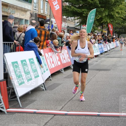 15.09.2024 - PSD Bank Halbmarathon Strokosch-Dieckow http://msf.ph/oto/7092470 15.09.2024 11:29:30 Ziel 736, 909, 1050, 1079, 1134, 2607, 2620 meine-sportfotos.de