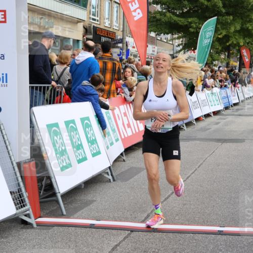 15.09.2024 - PSD Bank Halbmarathon Strokosch-Dieckow http://msf.ph/oto/7092484 15.09.2024 11:29:30 Ziel 736, 909, 1050, 1079, 1134, 2607, 2620 meine-sportfotos.de