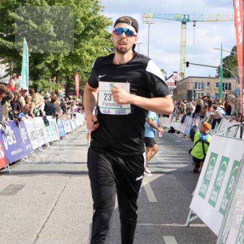 15.09.2024 - PSD Bank Halbmarathon Strokosch-Dieckow http://msf.ph/oto/7092543 15.09.2024 12:15:51 Ziel 2007, 2234, 2318, 3186 meine-sportfotos.de