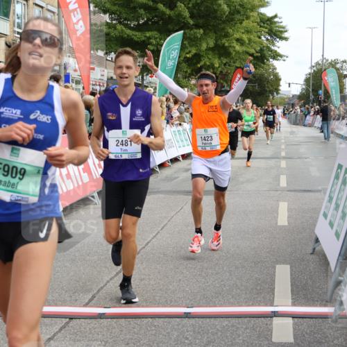 15.09.2024 - PSD Bank Halbmarathon Strokosch-Dieckow http://msf.ph/oto/7092548 15.09.2024 11:29:39 Ziel 702, 906, 909, 947, 1017, 1050, 1413, 1423, 2481, 2607 meine-sportfotos.de