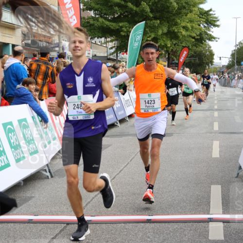 15.09.2024 - PSD Bank Halbmarathon Strokosch-Dieckow http://msf.ph/oto/7092565 15.09.2024 11:29:39 Ziel 702, 906, 909, 947, 1017, 1050, 1413, 1423, 2481, 2607 meine-sportfotos.de