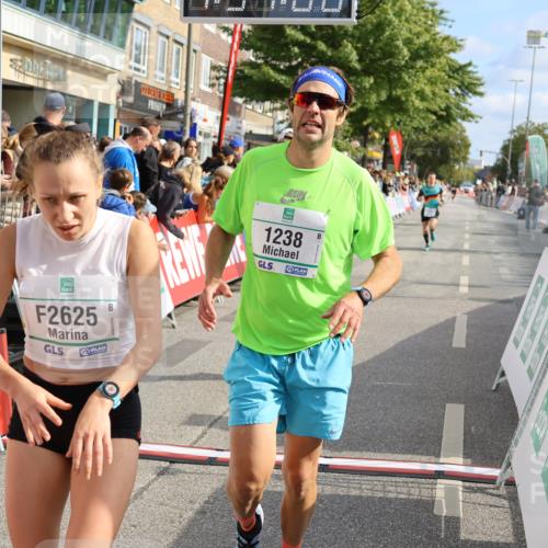 15.09.2024 - PSD Bank Halbmarathon Strokosch-Dieckow http://msf.ph/oto/7092579 15.09.2024 11:37:51 Ziel 744, 756, 1056, 1105, 1199, 1234, 1238, 1306, 2625, 2674 meine-sportfotos.de