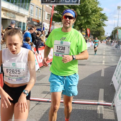 15.09.2024 - PSD Bank Halbmarathon Strokosch-Dieckow http://msf.ph/oto/7092582 15.09.2024 11:37:51 Ziel 744, 756, 1056, 1105, 1199, 1234, 1238, 1306, 2625, 2674 meine-sportfotos.de