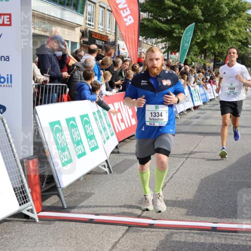 15.09.2024 - PSD Bank Halbmarathon Strokosch-Dieckow http://msf.ph/oto/7092590 15.09.2024 11:44:21 Ziel 717, 720, 950, 1196, 1246, 1250, 1256, 1275, 1334, 1398, 1771, 1909, 2482, 2556, 2967 meine-sportfotos.de
