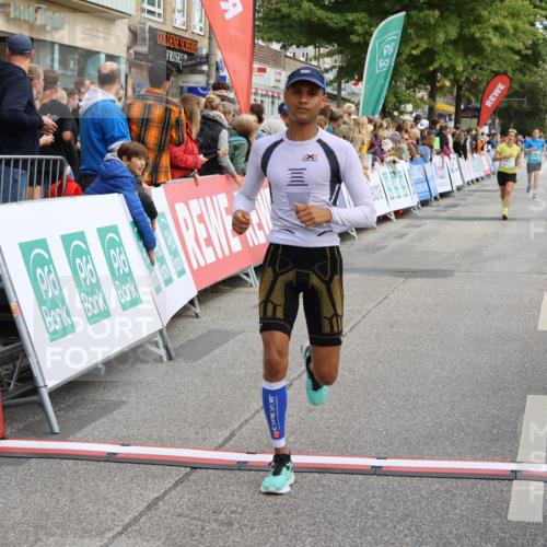 15.09.2024 - PSD Bank Halbmarathon Strokosch-Dieckow http://msf.ph/oto/7092597 15.09.2024 11:29:47 Ziel 702, 703, 906, 909, 947, 1017, 1050, 1413, 1423, 1991, 2481, 2567, 3512 meine-sportfotos.de
