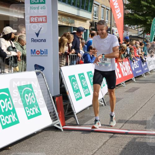 15.09.2024 - PSD Bank Halbmarathon Strokosch-Dieckow http://msf.ph/oto/7092610 15.09.2024 11:38:06 Ziel 932, 1136, 1177, 1234, 1742 meine-sportfotos.de