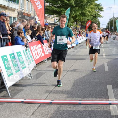 15.09.2024 - PSD Bank Halbmarathon Strokosch-Dieckow http://msf.ph/oto/7092631 15.09.2024 11:44:24 Ziel 720, 950, 1166, 1180, 1250, 1256, 1275, 1282, 1334, 1771, 1909, 2482, 2556, 2967 meine-sportfotos.de