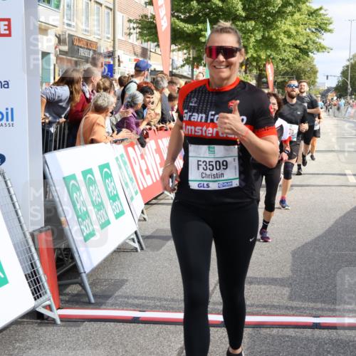 15.09.2024 - PSD Bank Halbmarathon Strokosch-Dieckow http://msf.ph/oto/7092634 15.09.2024 12:16:07 Ziel 985, 2007, 2055, 2123, 2289, 2294, 2855, 3509 meine-sportfotos.de