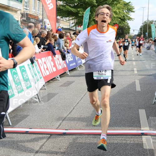 15.09.2024 - PSD Bank Halbmarathon Strokosch-Dieckow http://msf.ph/oto/7092655 15.09.2024 11:44:25 Ziel 720, 950, 1166, 1180, 1250, 1256, 1275, 1282, 1334, 1389, 1628, 1771, 1909, 2482, 2556, 2967 meine-sportfotos.de