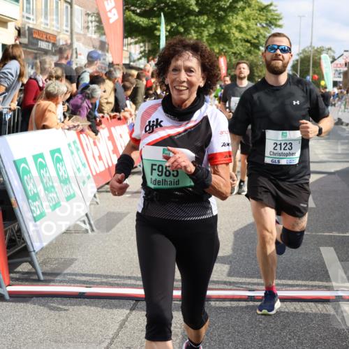 15.09.2024 - PSD Bank Halbmarathon Strokosch-Dieckow http://msf.ph/oto/7092660 15.09.2024 12:16:09 Ziel 985, 2007, 2055, 2123, 2289, 2294, 2855, 3509 meine-sportfotos.de