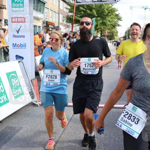 15.09.2024 - PSD Bank Halbmarathon Strokosch-Dieckow http://msf.ph/oto/7092724 15.09.2024 12:10:47 Ziel 1211, 1649, 1752, 1881, 2028, 2143, 2828, 2833, 2877, 2985, 3077, 3147, 3506, 3538 meine-sportfotos.de