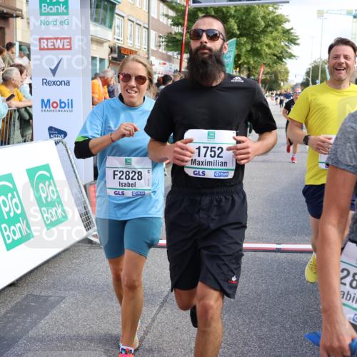 15.09.2024 - PSD Bank Halbmarathon Strokosch-Dieckow http://msf.ph/oto/7092734 15.09.2024 12:10:47 Ziel 1211, 1649, 1752, 1881, 2028, 2143, 2828, 2833, 2877, 2985, 3077, 3147, 3506, 3538 meine-sportfotos.de
