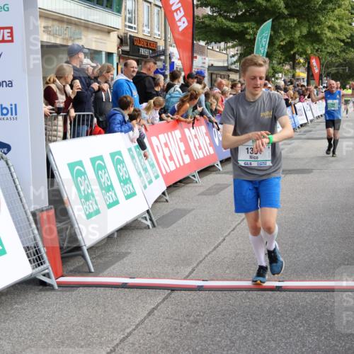 15.09.2024 - PSD Bank Halbmarathon Strokosch-Dieckow http://msf.ph/oto/7092747 15.09.2024 11:38:31 Ziel 764, 989, 1170, 1288, 1301, 1472, 1478 meine-sportfotos.de