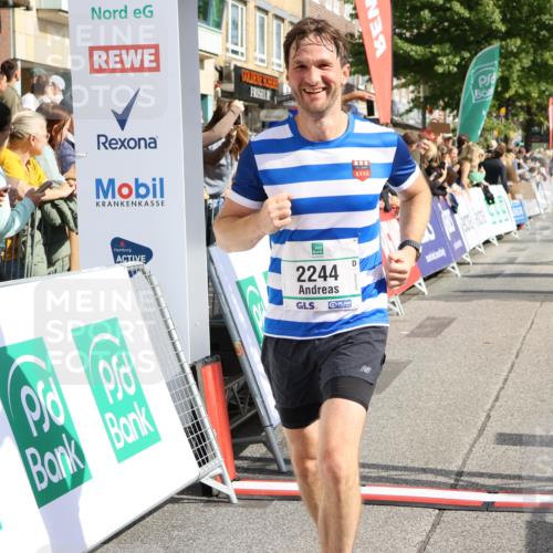 15.09.2024 - PSD Bank Halbmarathon Strokosch-Dieckow http://msf.ph/oto/7092766 15.09.2024 12:16:23 Ziel 2027, 2109, 2244, 2289, 2294, 2369, 2855 meine-sportfotos.de