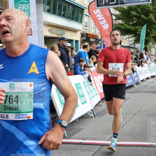 15.09.2024 - PSD Bank Halbmarathon Strokosch-Dieckow http://msf.ph/oto/7092770 15.09.2024 11:38:37 Ziel 764, 903, 989, 1094, 1170, 1288, 1301, 1461, 1478 meine-sportfotos.de