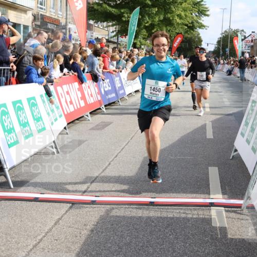 15.09.2024 - PSD Bank Halbmarathon Strokosch-Dieckow http://msf.ph/oto/7092774 15.09.2024 11:44:41 Ziel 442, 773, 962, 1166, 1179, 1180, 1227, 1256, 1282, 1317, 1389, 1450, 1583, 1628, 2496, 2554, 2667, 3515 meine-sportfotos.de