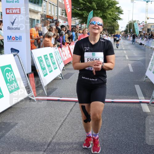 15.09.2024 - PSD Bank Halbmarathon Strokosch-Dieckow http://msf.ph/oto/7092775 15.09.2024 12:10:50 Ziel 1649, 1752, 1881, 2028, 2059, 2143, 2828, 2833, 2985, 3077, 3147, 3506 meine-sportfotos.de