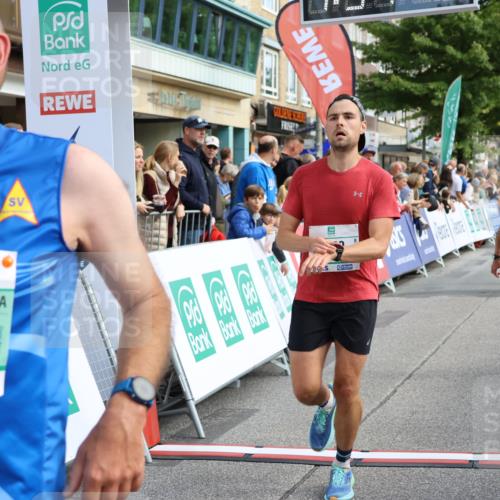 15.09.2024 - PSD Bank Halbmarathon Strokosch-Dieckow http://msf.ph/oto/7092777 15.09.2024 11:38:37 Ziel 764, 903, 989, 1094, 1170, 1288, 1301, 1461, 1478 meine-sportfotos.de
