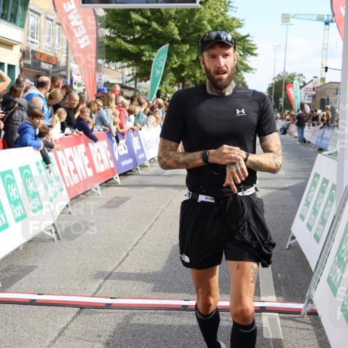 15.09.2024 - PSD Bank Halbmarathon Strokosch-Dieckow http://msf.ph/oto/7092806 15.09.2024 11:44:44 Ziel 442, 773, 962, 1179, 1206, 1227, 1282, 1317, 1389, 1450, 1583, 1628, 1806, 2496, 2554, 2667, 3515 meine-sportfotos.de