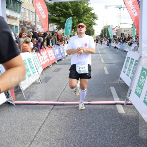 15.09.2024 - PSD Bank Halbmarathon Strokosch-Dieckow http://msf.ph/oto/7092816 15.09.2024 12:11:02 Ziel 1932, 1999, 2059, 2107, 2268, 3077 meine-sportfotos.de