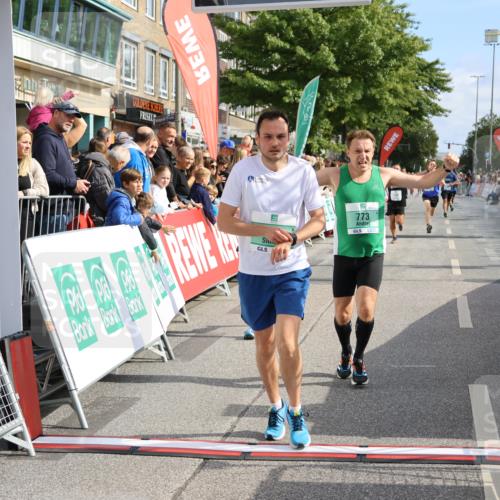15.09.2024 - PSD Bank Halbmarathon Strokosch-Dieckow http://msf.ph/oto/7092817 15.09.2024 11:44:47 Ziel 442, 773, 962, 1179, 1206, 1227, 1317, 1450, 1583, 1806, 2496, 2554, 2667, 3515 meine-sportfotos.de