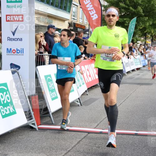 15.09.2024 - PSD Bank Halbmarathon Strokosch-Dieckow http://msf.ph/oto/7092819 15.09.2024 11:38:43 Ziel 764, 828, 903, 989, 1094, 1142, 1170, 1175, 1189, 1301, 1371, 1461, 2660 meine-sportfotos.de