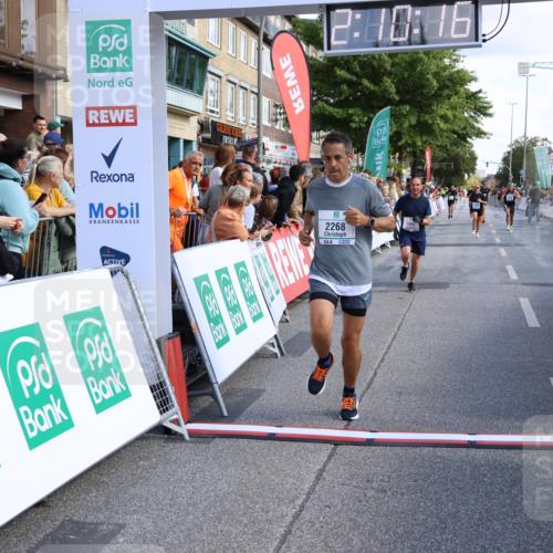 15.09.2024 - PSD Bank Halbmarathon Strokosch-Dieckow http://msf.ph/oto/7092828 15.09.2024 12:11:07 Ziel 1932, 1999, 2059, 2107, 2268, 2455, 2940 meine-sportfotos.de