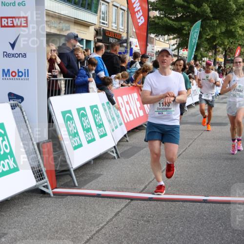 15.09.2024 - PSD Bank Halbmarathon Strokosch-Dieckow http://msf.ph/oto/7092835 15.09.2024 11:38:46 Ziel 764, 828, 903, 989, 1094, 1142, 1170, 1175, 1189, 1371, 1461, 2485, 2660 meine-sportfotos.de