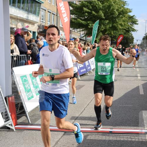 15.09.2024 - PSD Bank Halbmarathon Strokosch-Dieckow http://msf.ph/oto/7092847 15.09.2024 11:44:47 Ziel 442, 773, 962, 1179, 1206, 1227, 1317, 1450, 1583, 1806, 2496, 2554, 2667, 3515 meine-sportfotos.de