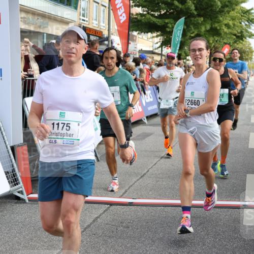 15.09.2024 - PSD Bank Halbmarathon Strokosch-Dieckow http://msf.ph/oto/7092853 15.09.2024 11:38:47 Ziel 764, 828, 903, 935, 989, 1094, 1142, 1170, 1175, 1189, 1371, 1461, 2485, 2660 meine-sportfotos.de