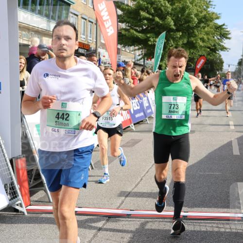 15.09.2024 - PSD Bank Halbmarathon Strokosch-Dieckow http://msf.ph/oto/7092859 15.09.2024 11:44:47 Ziel 442, 773, 962, 1179, 1206, 1227, 1317, 1450, 1583, 1806, 2496, 2554, 2667, 3515 meine-sportfotos.de