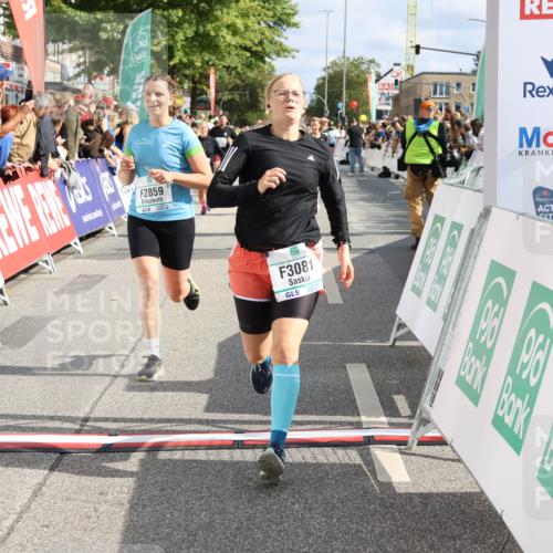 15.09.2024 - PSD Bank Halbmarathon Strokosch-Dieckow http://msf.ph/oto/7092872 15.09.2024 12:16:32 Ziel 2027, 2109, 2244, 2369, 2453, 2859, 3061, 3081, 3082, 3148, 3149, 3465 meine-sportfotos.de