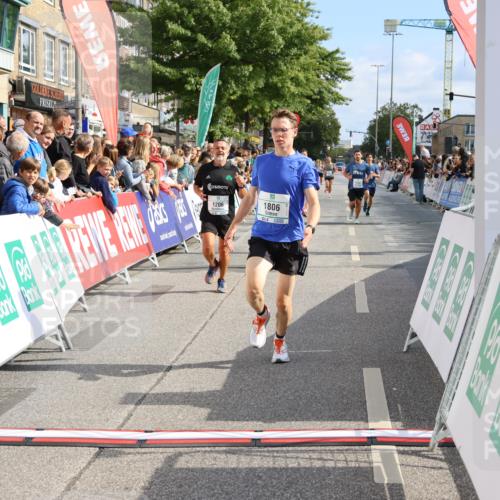 15.09.2024 - PSD Bank Halbmarathon Strokosch-Dieckow http://msf.ph/oto/7092881 15.09.2024 11:44:50 Ziel 442, 773, 1179, 1206, 1227, 1317, 1450, 1583, 1598, 1734, 1806, 2496, 2534, 2554, 3515 meine-sportfotos.de