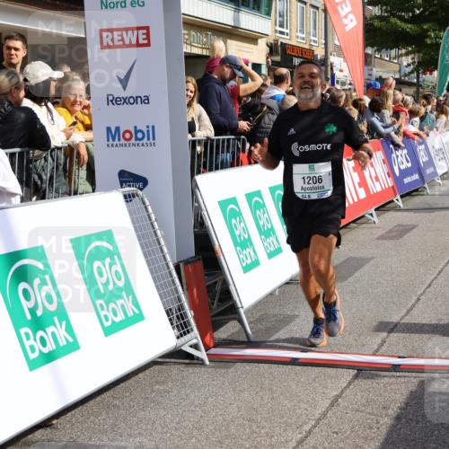 15.09.2024 - PSD Bank Halbmarathon Strokosch-Dieckow http://msf.ph/oto/7092900 15.09.2024 11:44:52 Ziel 442, 773, 1179, 1206, 1317, 1450, 1583, 1598, 1734, 1806, 2534, 2554, 3515 meine-sportfotos.de