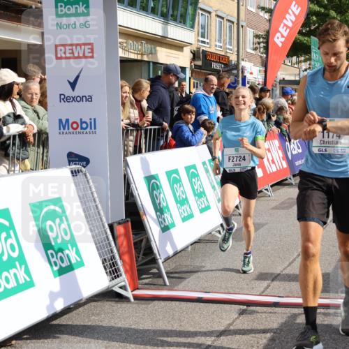 15.09.2024 - PSD Bank Halbmarathon Strokosch-Dieckow http://msf.ph/oto/7092906 15.09.2024 11:39:02 Ziel 935, 1174, 1222, 1348, 1384, 2485, 2623, 2724 meine-sportfotos.de