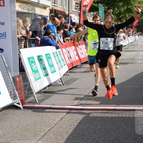 15.09.2024 - PSD Bank Halbmarathon Strokosch-Dieckow http://msf.ph/oto/7092919 15.09.2024 11:39:04 Ziel 935, 1174, 1222, 1249, 1348, 1384, 2485, 2623, 2724 meine-sportfotos.de