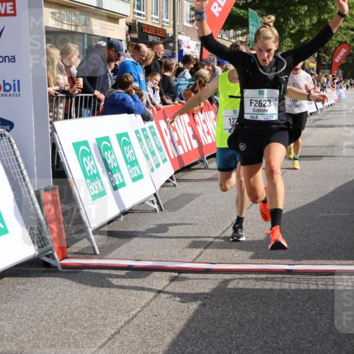 15.09.2024 - PSD Bank Halbmarathon Strokosch-Dieckow http://msf.ph/oto/7092922 15.09.2024 11:39:04 Ziel 935, 1174, 1222, 1249, 1348, 1384, 2485, 2623, 2724 meine-sportfotos.de
