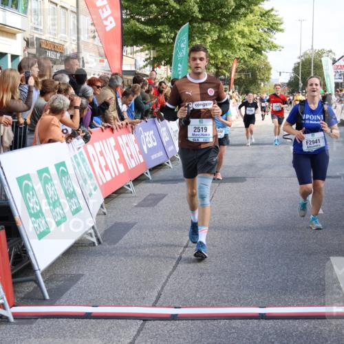 15.09.2024 - PSD Bank Halbmarathon Strokosch-Dieckow http://msf.ph/oto/7092927 15.09.2024 12:11:30 Ziel 776, 1861, 2218, 2519, 2540, 2888, 2941, 3520, 3530 meine-sportfotos.de
